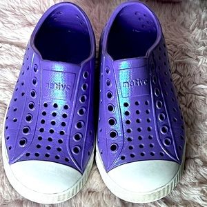 Native purple shoes size 9